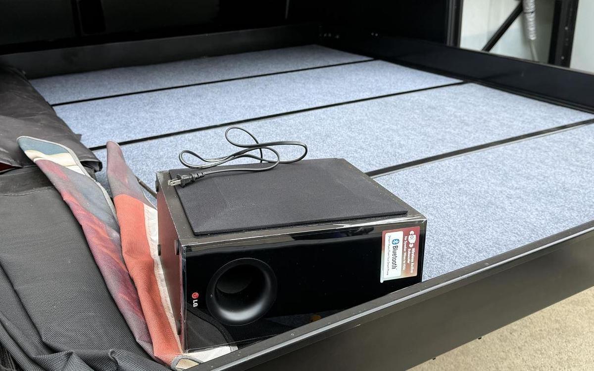 Used 2016 Winnebago Journey 40R