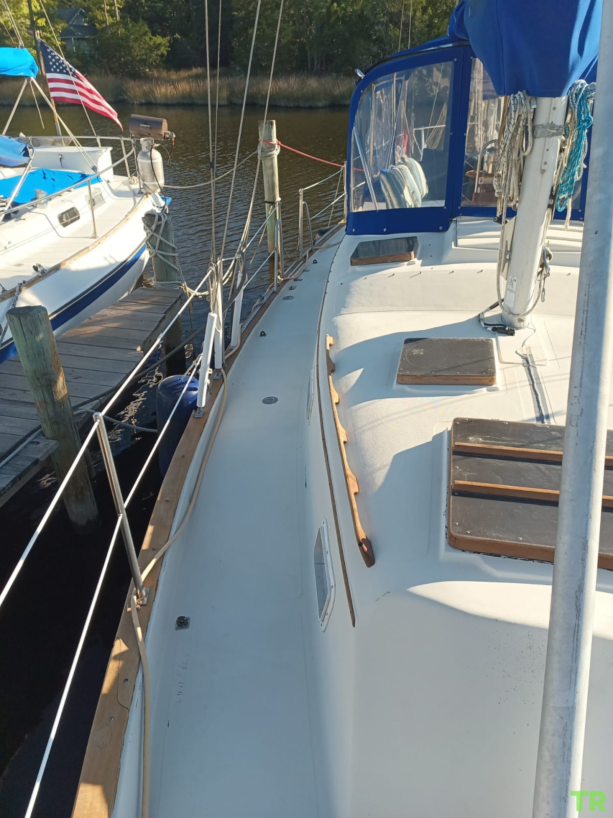 Used 1977 Irwin 37ft. Center Cockpit Ketch