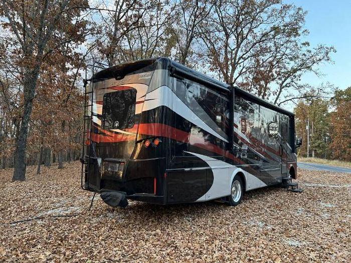 Used 2018 Newmar Bay Star 3113