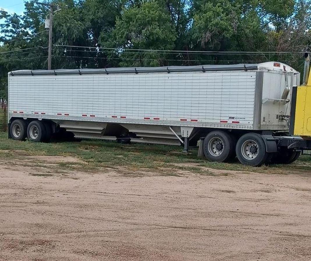 Used 2017 Timpte Grain Trailer