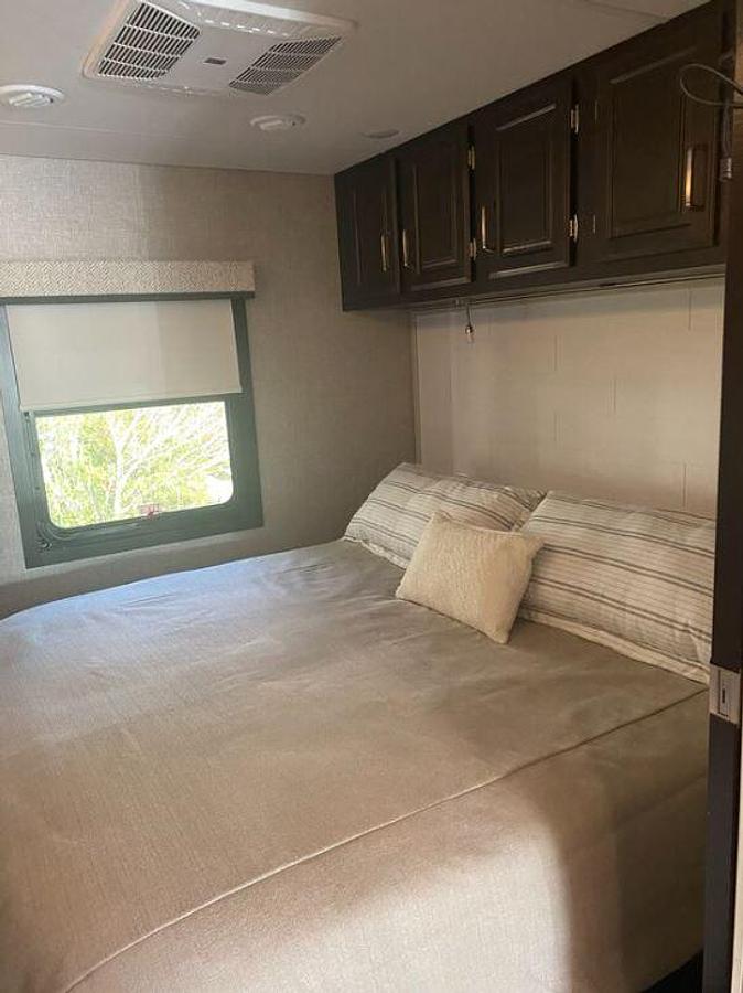 Used 2023 Jayco Precept 34G