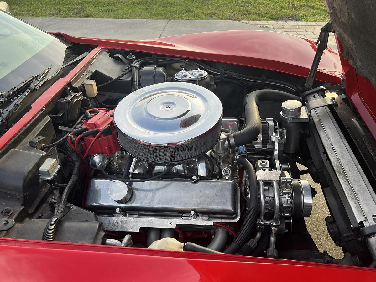 Used 1976 Chevrolet Corvette Coupe Classic Sports Car V8