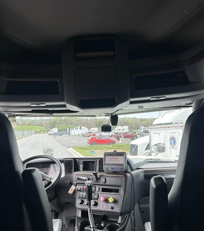 Used 2023 INTERNATIONAL HX