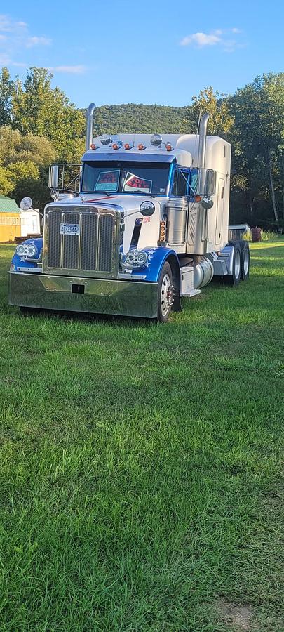 Used 2000 Peterbilt 378