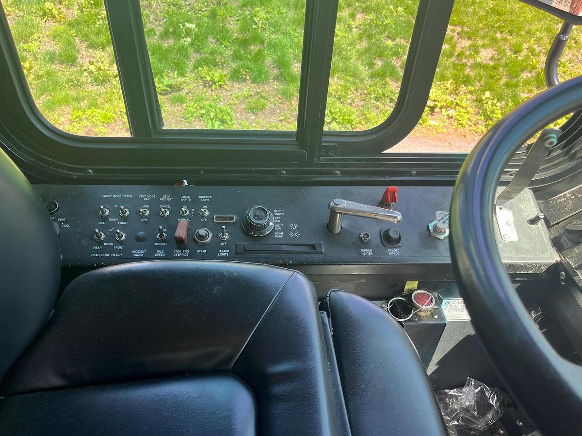 Used 2003 Passenger Bus