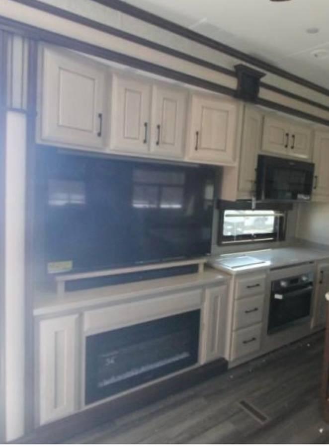 Used 2020 DRV Mobile Suites 36RKSB