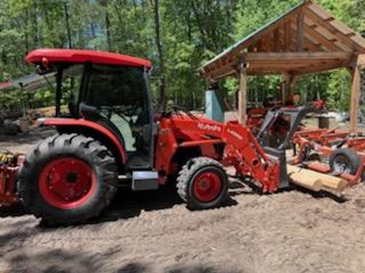 Used 2021 Kubota MX5400HSTC Tractor