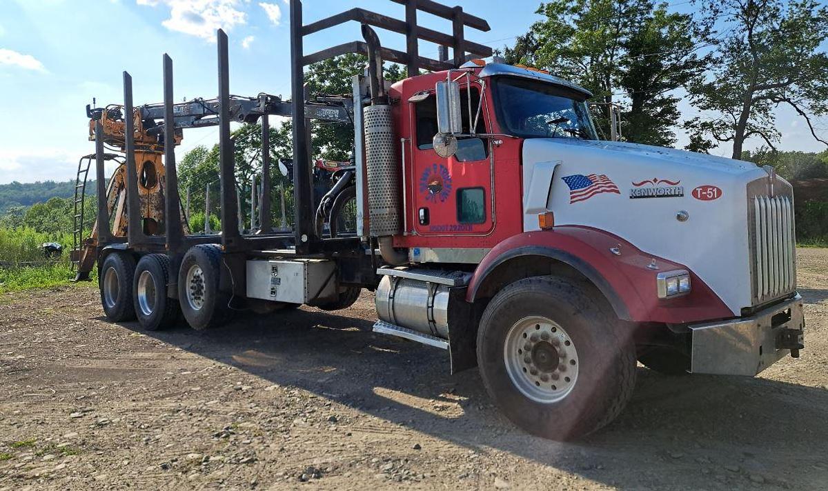 Used 2007 Kenworth T800 Logging Truck