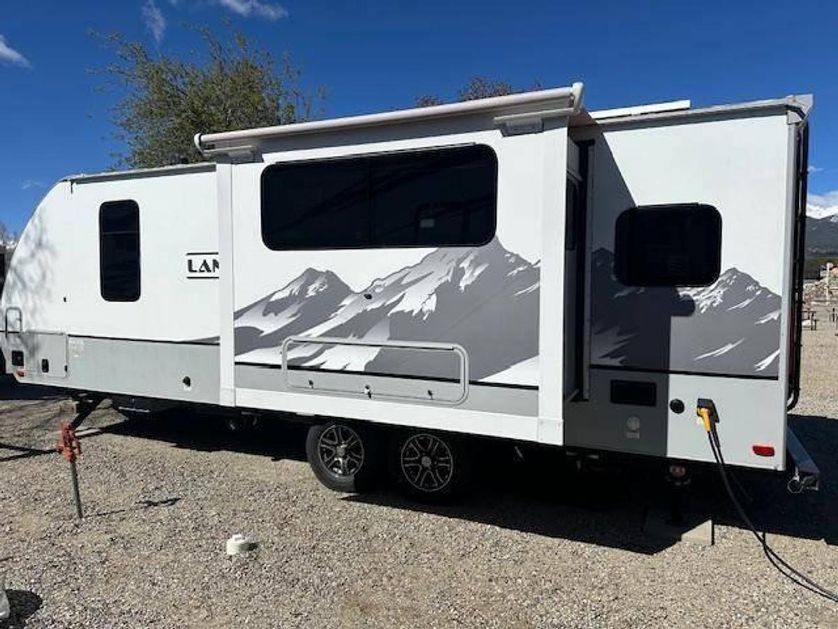 Used 2021 Lance 2285 Travel Trailer