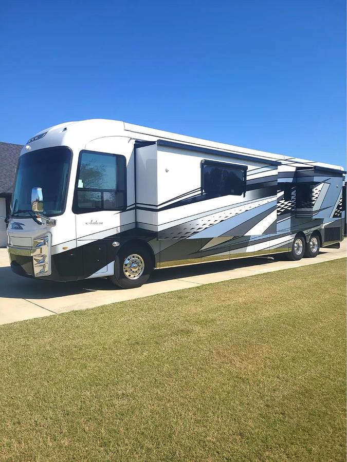 Used 2023 Entegra Coach Anthem Series M-44Z