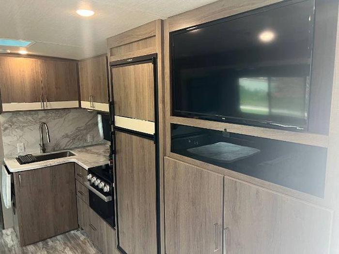 Used 2021 Grand Design Imagine 2600RB