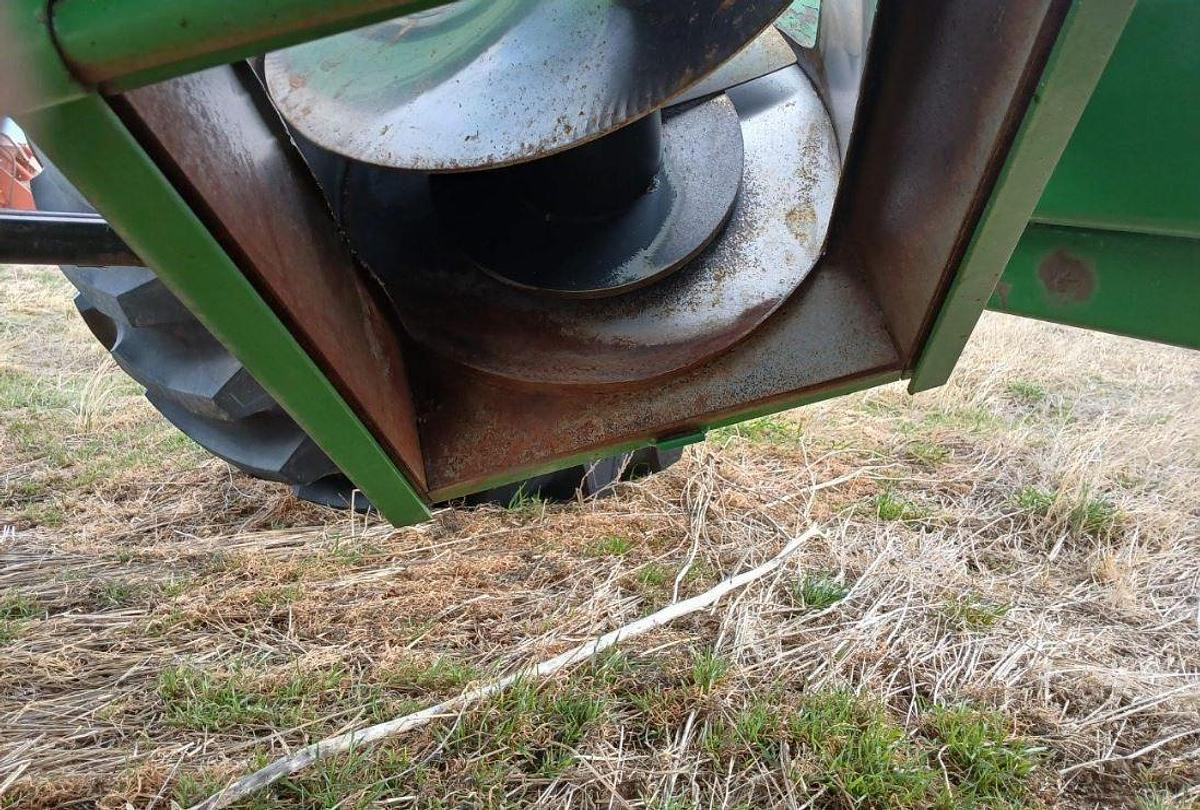 Used 2013 CRUST BUSTER 850