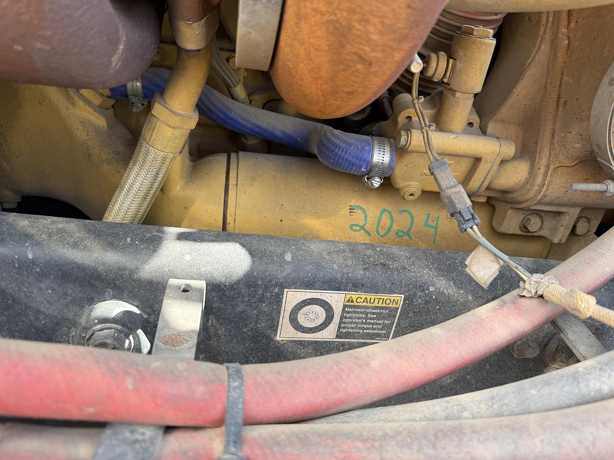 Used 2004 Peterbilt 379