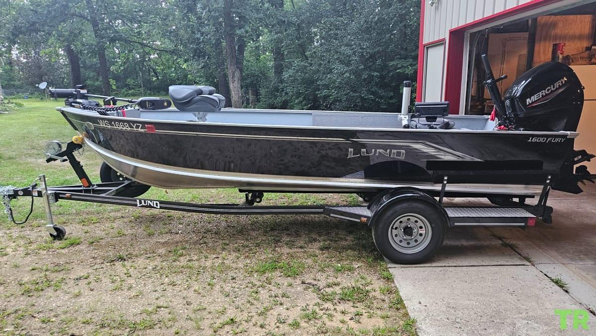 Used 2025 Lund Fury 1600 Fishing Boat w/ 40 HP Mercury