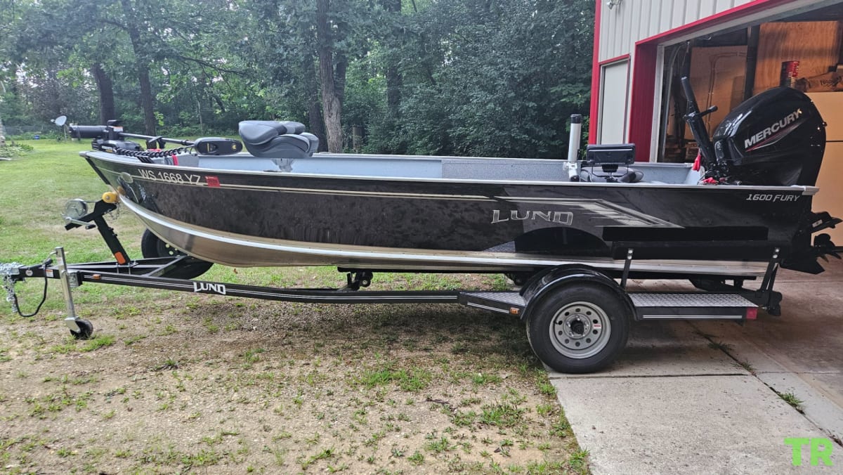 Used 2025 Lund Fury 1600 Fishing Boat w/ 40 HP Mercury