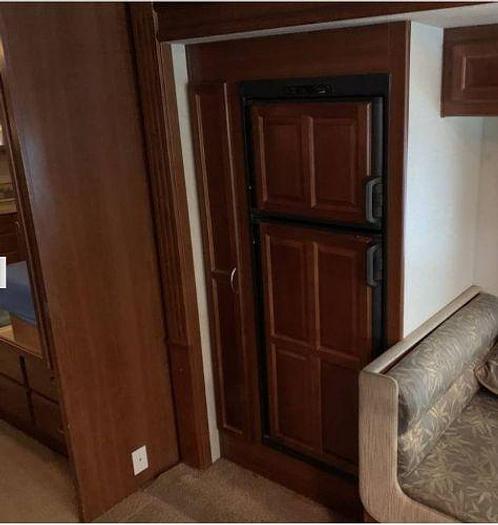 Used 2008 Fleetwood Bounder 35E