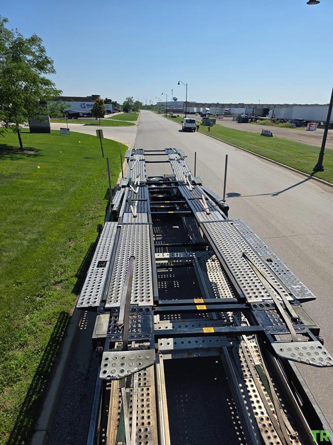 Used 2021 Freightliner 114SD Car Carrier with 2022 Cottrell CX09 Trailer