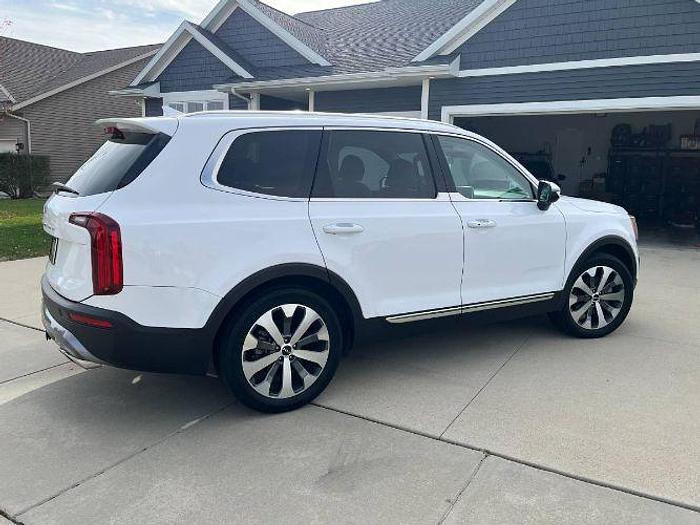 Used 2022 Kia Telluride EX
