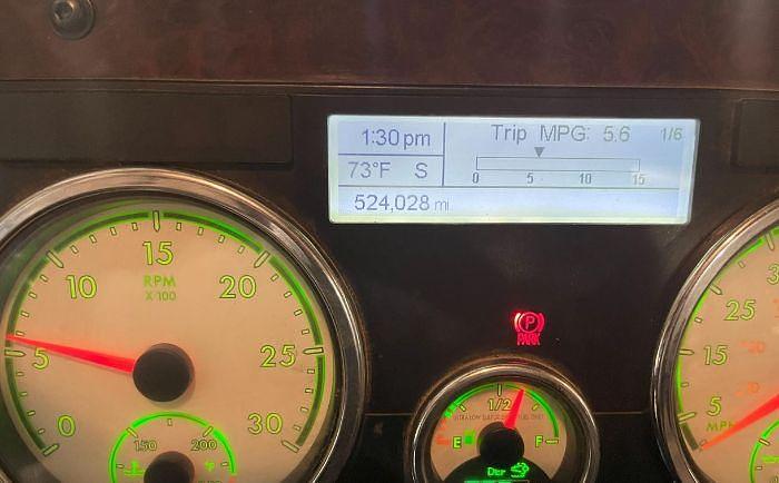 Used 2018 Freightliner Coronado 122 SD