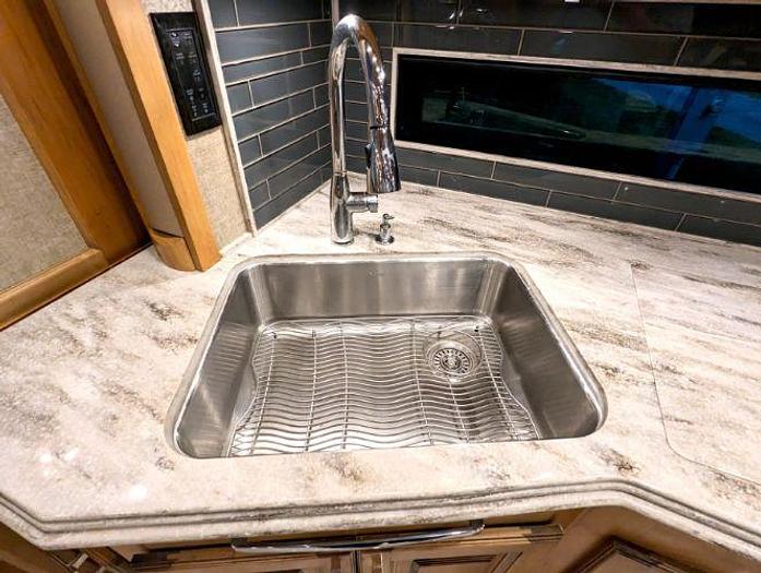 Used 2019 Tiffin Phaeton 40IH