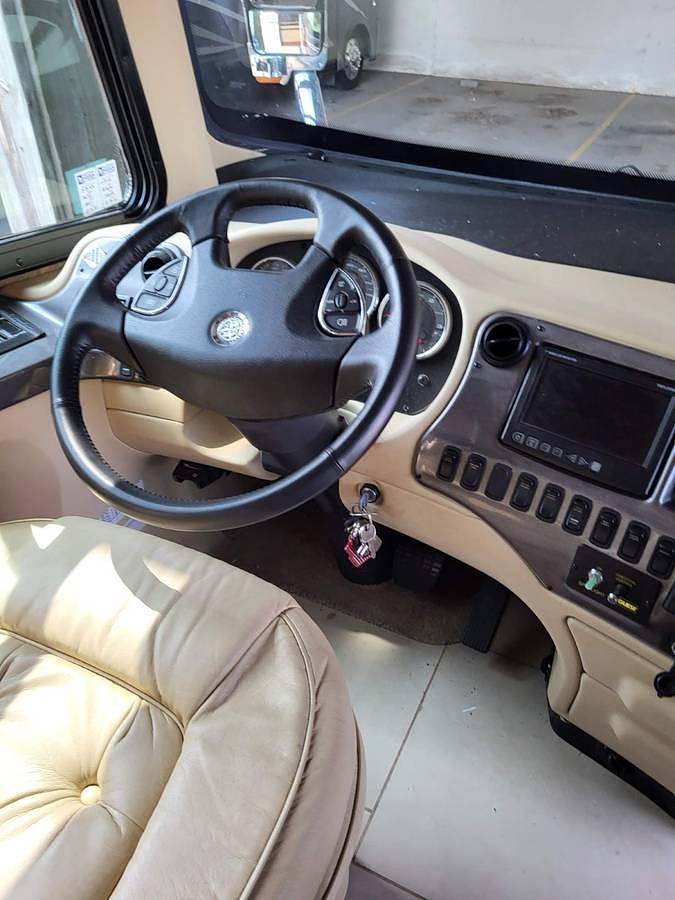 Used 2012 Tiffin Allegro Bus 43QGP