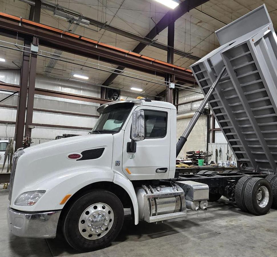 Used 2015 Peterbilt 579 Dump Truck
