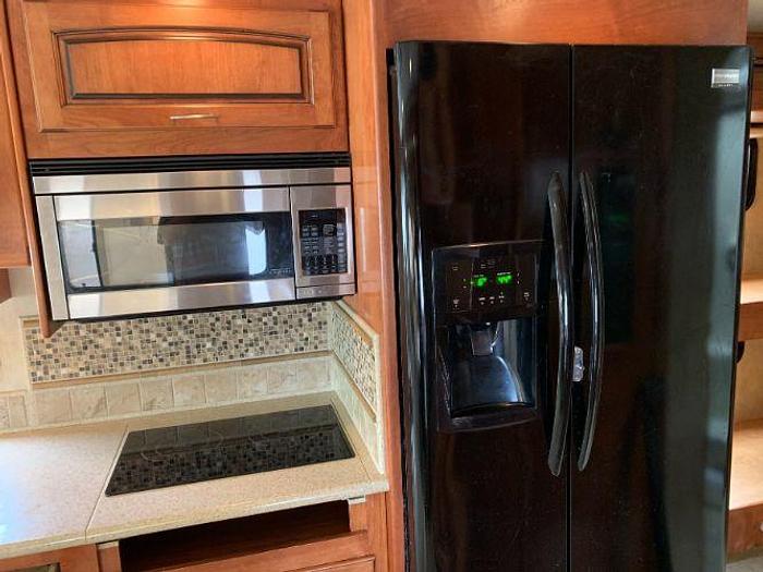 Used 2011 Monaco KNIGHT 40PBT