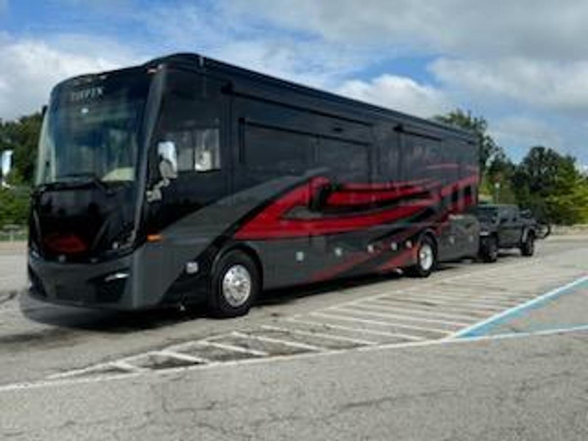 Used 2024 Tiffin Phaeton 40IH Class A Motorhome