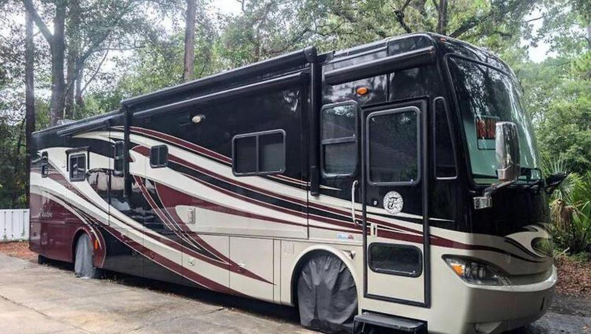 Used 2013 Tiffin Motorhomes Phaeton 40QBH