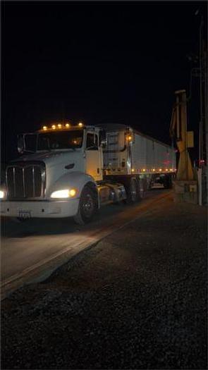 Used 2011 Peterbilt 384