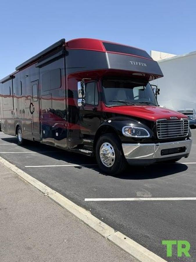 Used 2023 Tiffin Allegro Bay 38CB Super C