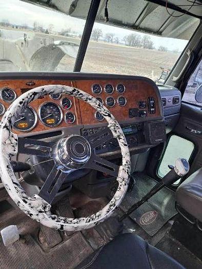 Used 2009 Peterbilt 367