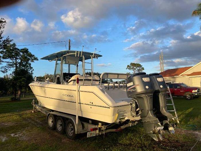 Used 2004 Cobia 301