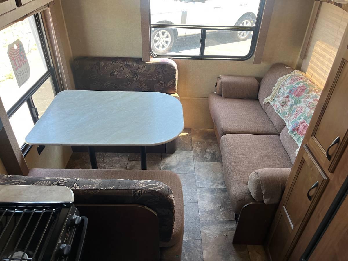 Used 2014 Jayco Jay Flight 198RD Travel Trailer