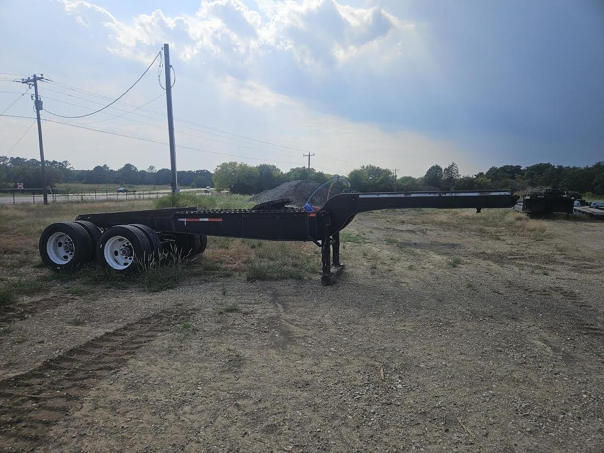 Used 2006 TRAIL KING TK130HDG 120 in Lowboy Trailer