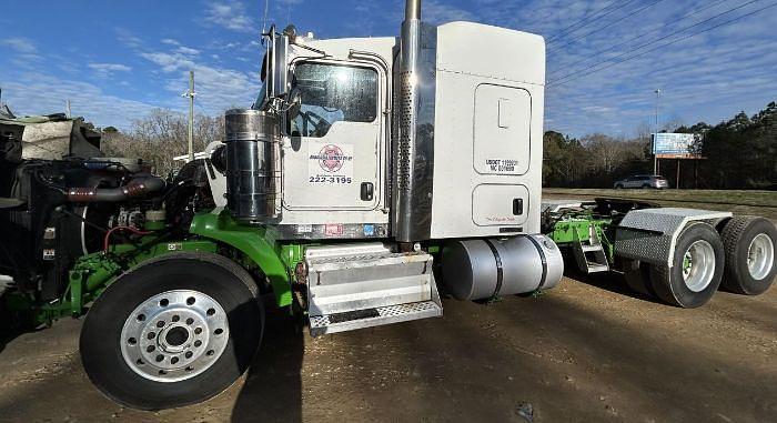 Used 2014 KENWORTH T800
