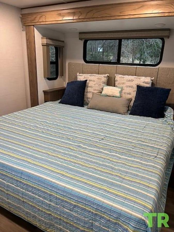 Used 2024 Alliance Paradigm 310RL Fifth Wheel