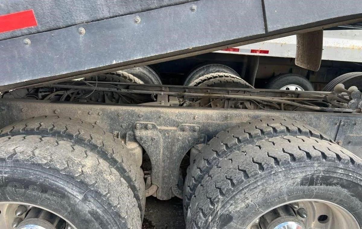 Used 1986 Kenworth T800 Dump Truck