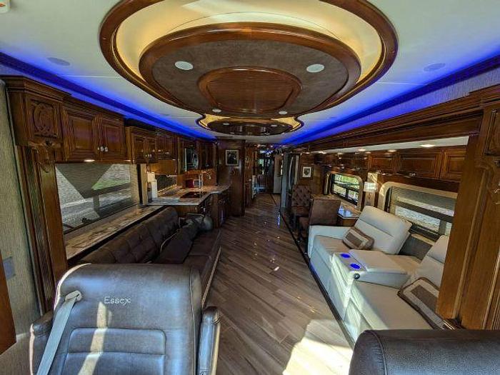 Used 2016 Newmar Essex 4519