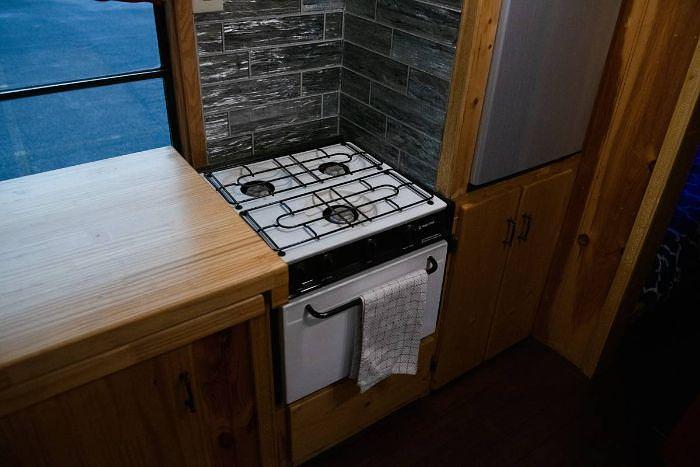 Used 2007 Freightliner FS-65 Digital Nomad Skoolie Motorhome