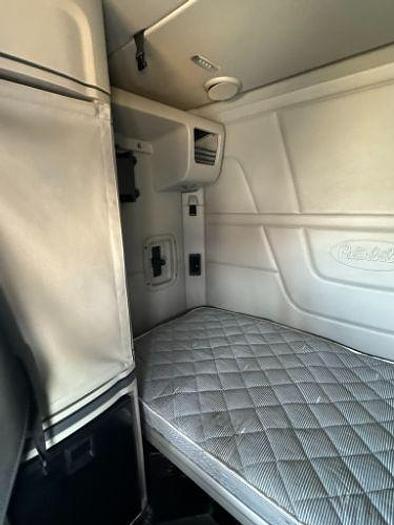 Used 2019 Peterbilt 579