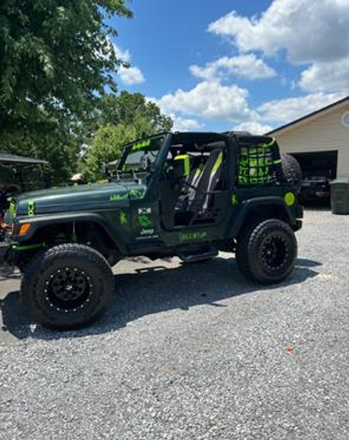 Used 2004 Jeep Wrangler 4X4