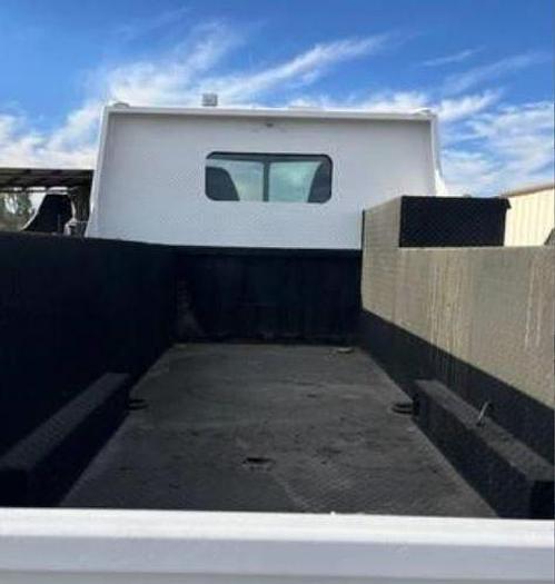 Used 2009 Peterbilt 335