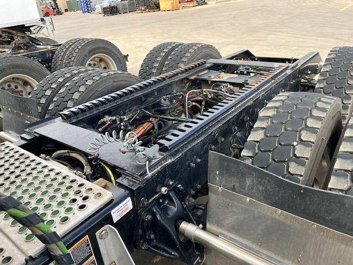 Used 2022 KENWORTH T880