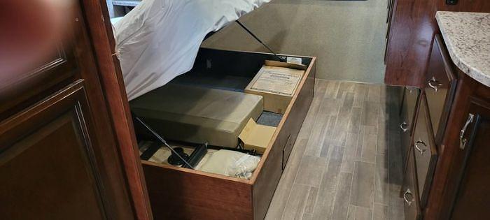 Used 2018 Fleetwood Flair LXE 30U