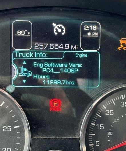 Used 2016 KENWORTH T880