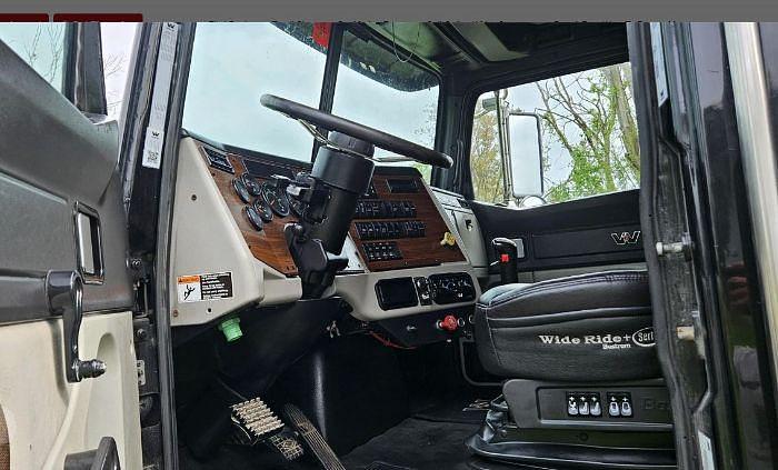 Used 2018 WESTERN STAR 4900