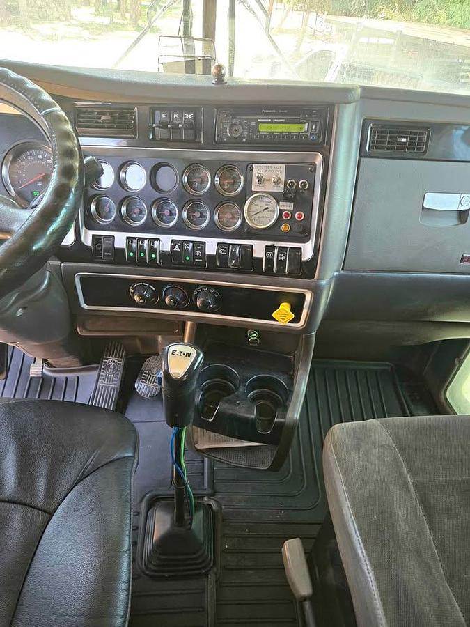 Used 2007 Kenworth T800