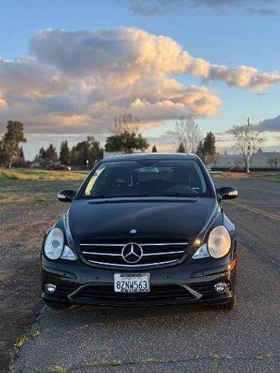Used 2010 Mercedes-Benz R-Class R350 4MATIC