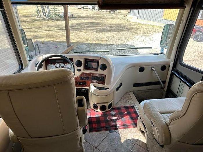 Used 2008 Thor Motor Coach Mandalay 43C